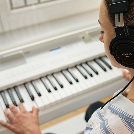 Laadukkaat pianot ja urut